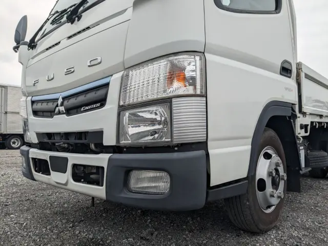 三菱 キャンター 2RG-FBA20(2WD)の写真27
