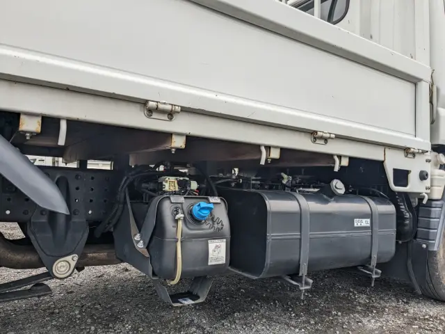三菱 キャンター 2RG-FBA20(2WD)の写真32