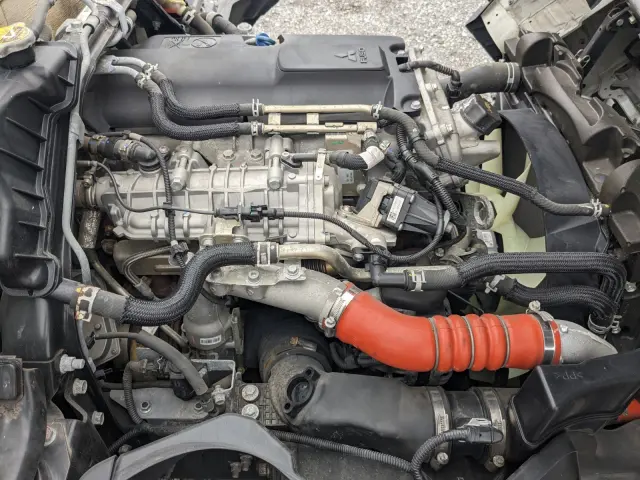三菱 キャンター 2RG-FBA20(2WD)の写真37