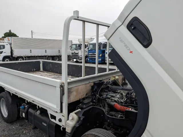 三菱 キャンター 2RG-FBA20(2WD)の写真38