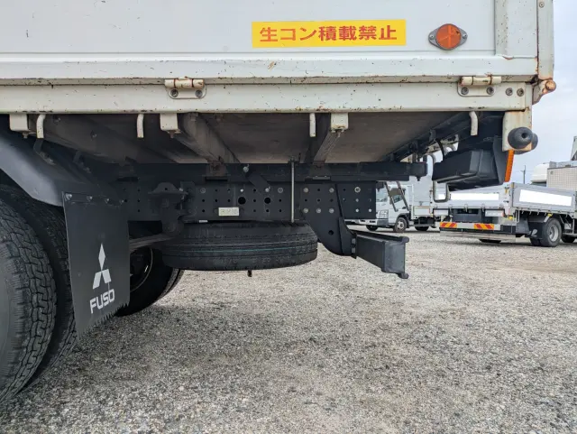 三菱 キャンター TPG-FEB50(2WD)の写真17