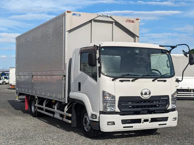 UD コンドル 2RG-BRR90S2(2WD)の写真2