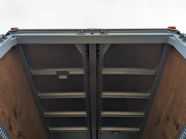 UD コンドル 2RG-BRR90S2(2WD)の写真13