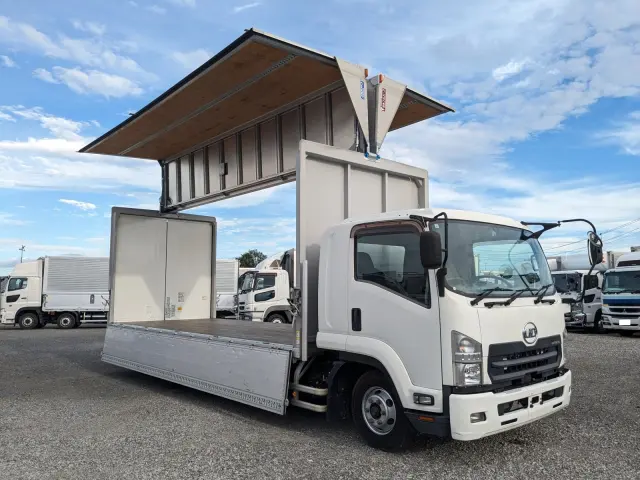 UD コンドル 2RG-BRR90S2(2WD)の写真40