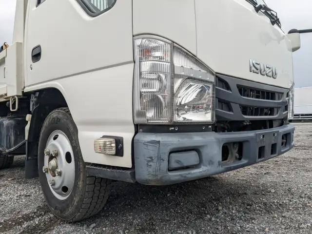 いすゞ エルフ TPG-NKR85AD(2WD)の写真23