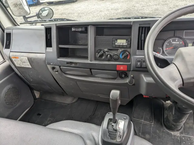 いすゞ エルフ TPG-NKR85AD(2WD)の写真27