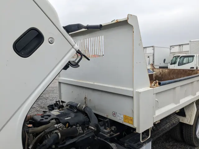 いすゞ エルフ TPG-NKR85AD(2WD)の写真44