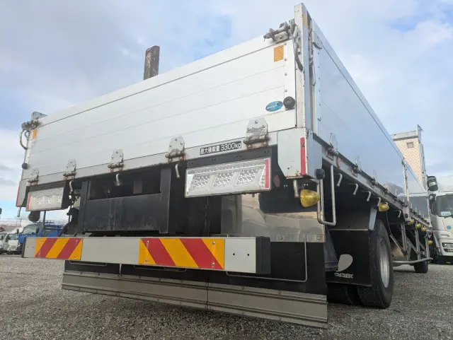 三菱 ファイター 2KG-FK62F(2WD)の写真9