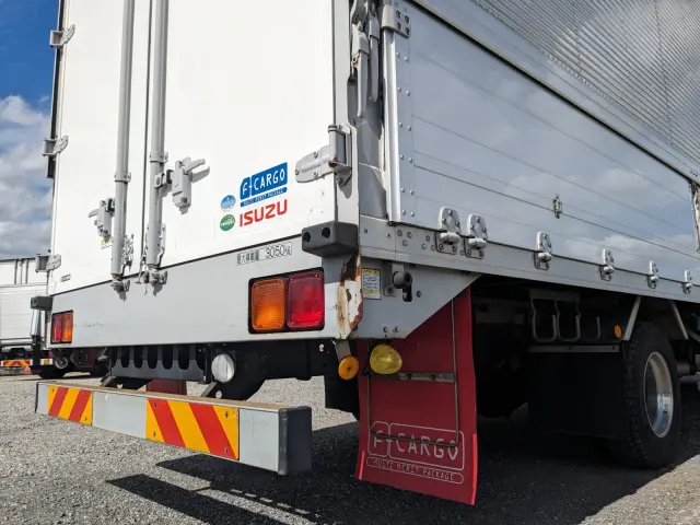 いすゞ フォワード TKG-FRR90S2(2WD)の写真6