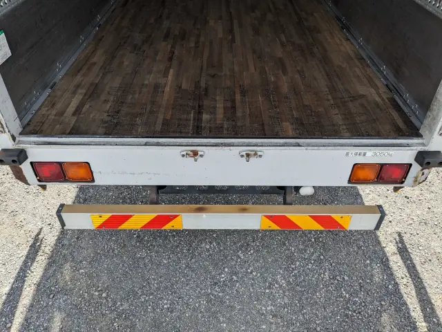 いすゞ フォワード TKG-FRR90S2(2WD)の写真9