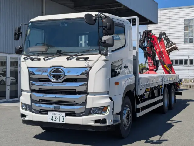日野 プロフィア 2DG-FS1EJA(6x4)の写真1