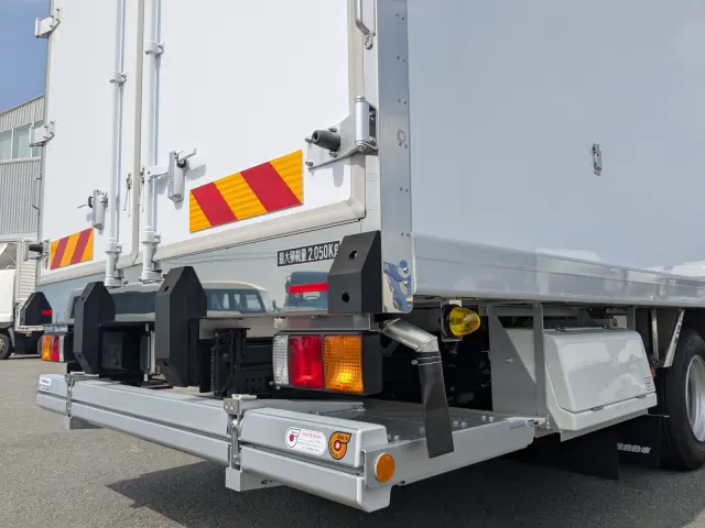 三菱 ファイター 2KG-FK65F(2WD)の写真7