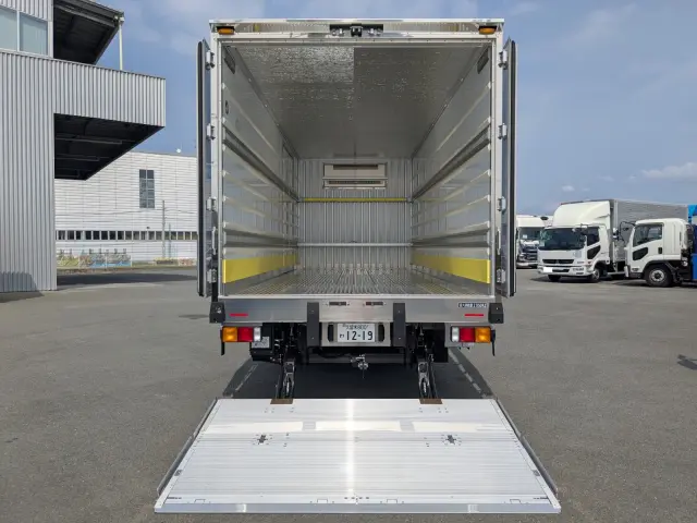 三菱 ファイター 2KG-FK65F(2WD)の写真8