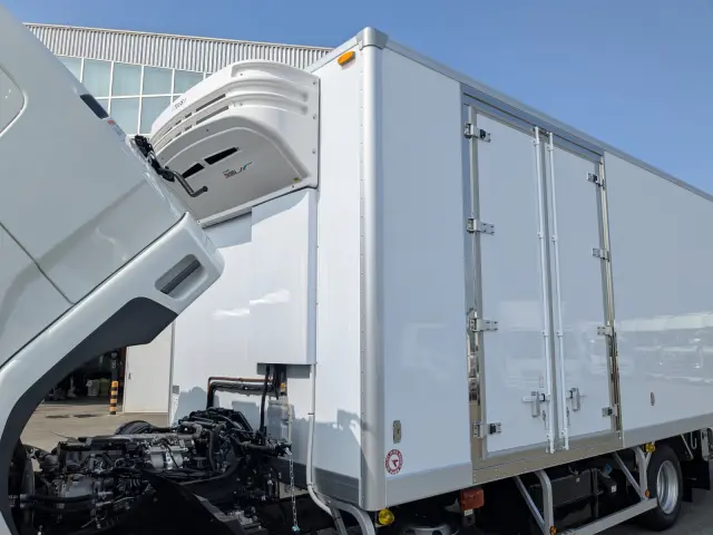 三菱 ファイター 2KG-FK65F(2WD)の写真45