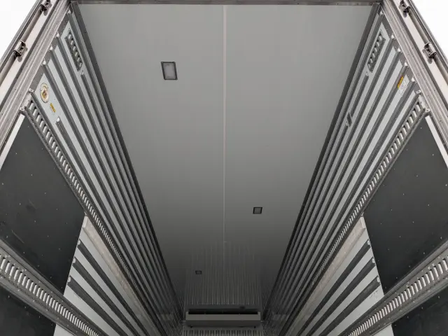 UD クオン 2PG-CG5CA(8x4)の写真12