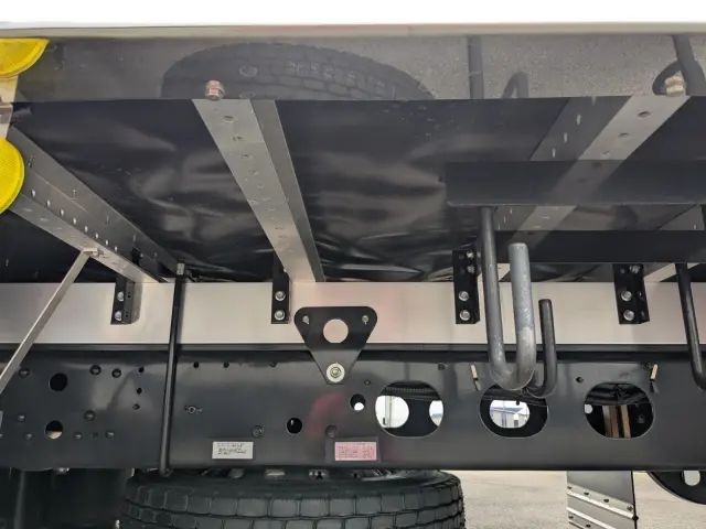 三菱 ファイター 2KG-FK65F(2WD)の写真11