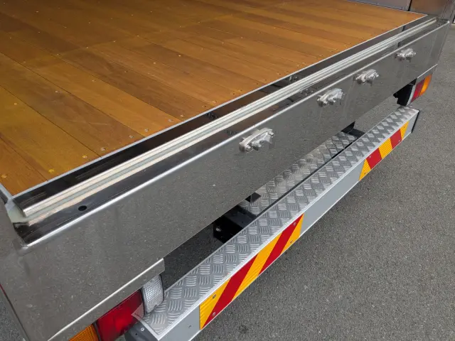 三菱 ファイター 2KG-FK65F(2WD)の写真19