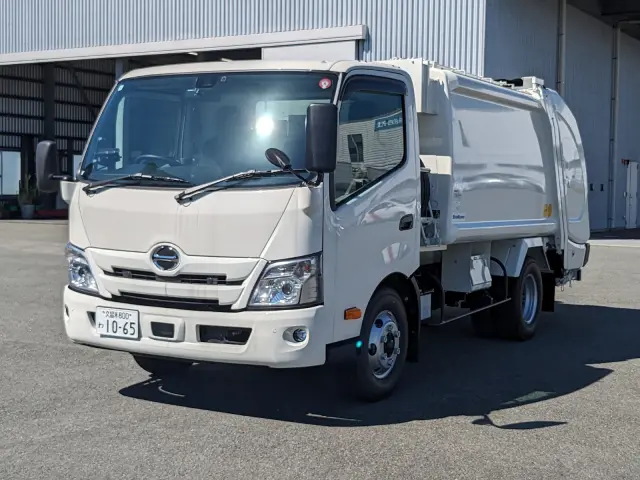 日野 デュトロ 2KG-XZU700M(2WD)の写真1