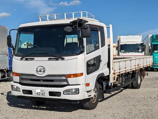 ＵＤ コンドル TKG-MK38L(2WD)の写真1