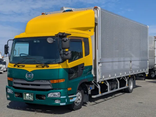 ＵＤ コンドル TKG-MK38L(2WD)の写真1