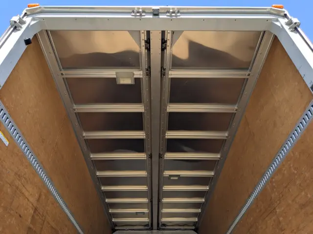 ＵＤ コンドル TKG-MK38L(2WD)の写真10