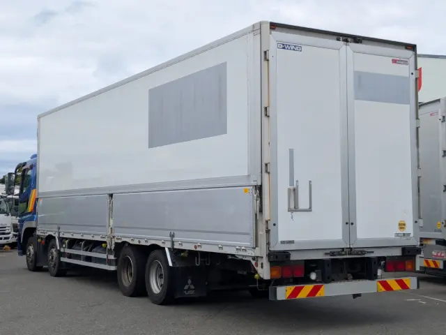 三菱 スーパーグレート QPG-FS64VZ(8x4)の写真5