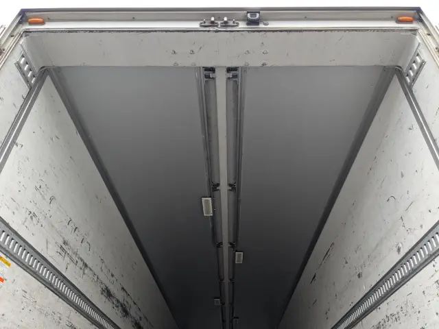 三菱 スーパーグレート QPG-FS64VZ(8x4)の写真10