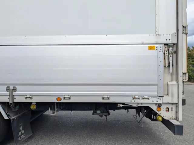 三菱 スーパーグレート QPG-FS64VZ(8x4)の写真21