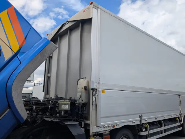 三菱 スーパーグレート QPG-FS64VZ(8x4)の写真37