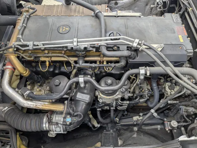 三菱 スーパーグレート QPG-FS64VZ(8x4)の写真38