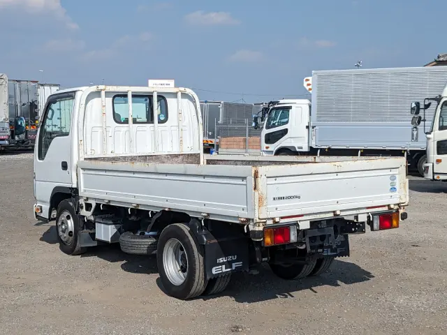 いすゞ エルフ TPG-NJR85A(2WD)の写真4