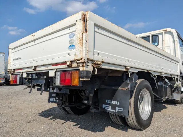 いすゞ エルフ TPG-NJR85A(2WD)の写真7