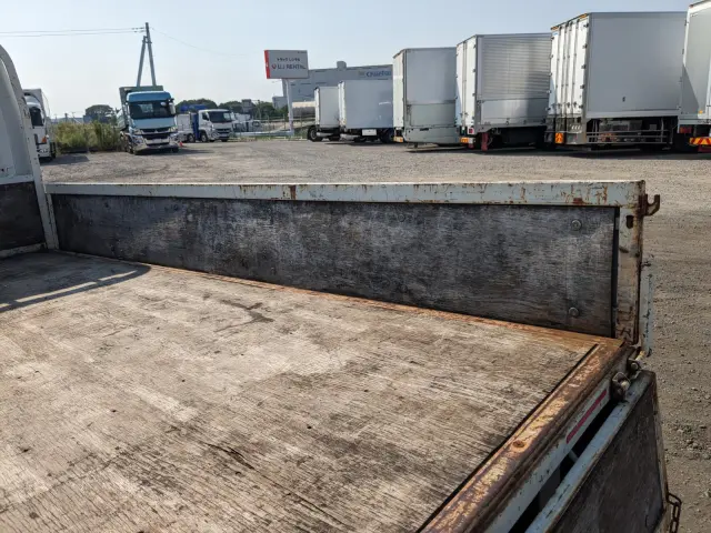 いすゞ エルフ TPG-NJR85A(2WD)の写真17