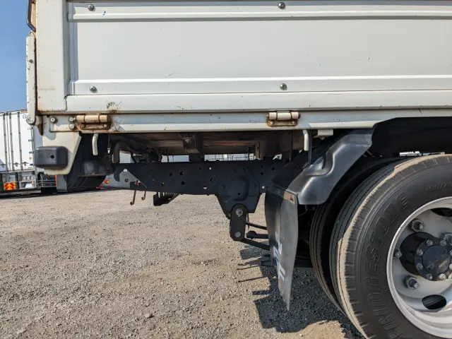 いすゞ エルフ TPG-NJR85A(2WD)の写真24