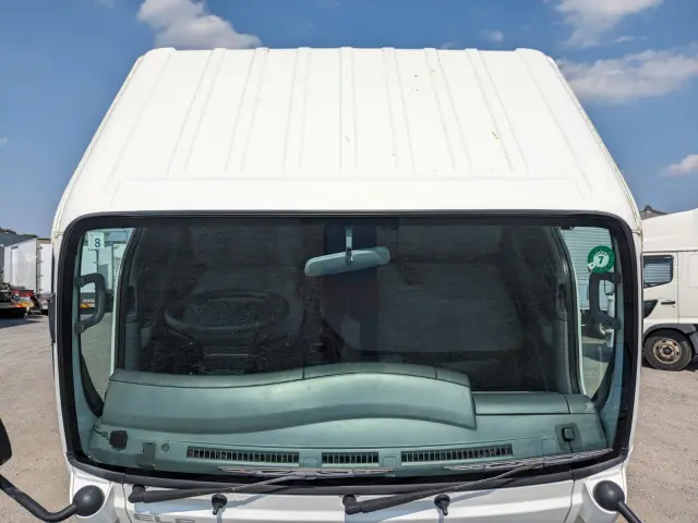 いすゞ エルフ TPG-NJR85A(2WD)の写真34