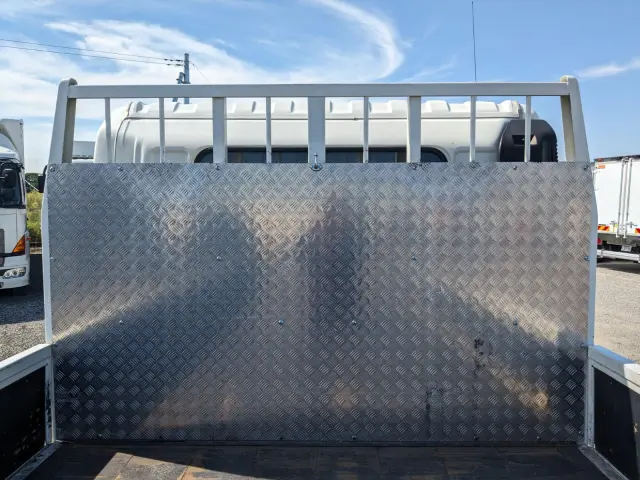 日野 レンジャー 2KG-FC2ABA(2WD)の写真13