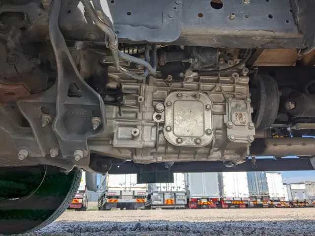 日野 レンジャー 2KG-FC2ABA(2WD)の写真20