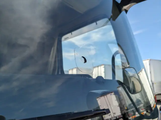 日野 レンジャー 2KG-FC2ABA(2WD)の写真32