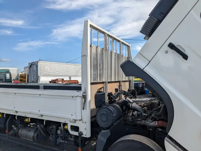 日野 レンジャー 2KG-FC2ABA(2WD)の写真38