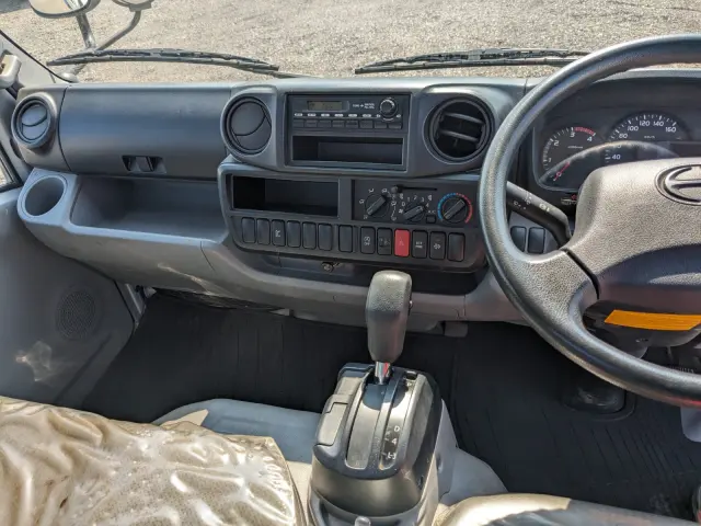 日野 デュトロ TKG-XZU650M(2WD)の写真43