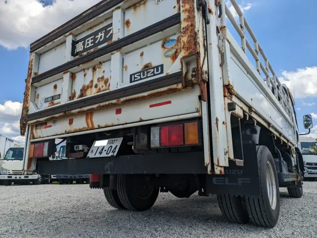 いすゞ エルフ TKG-NPR85AR(2WD)の写真9