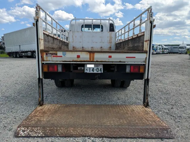 いすゞ エルフ TKG-NPR85AR(2WD)の写真11