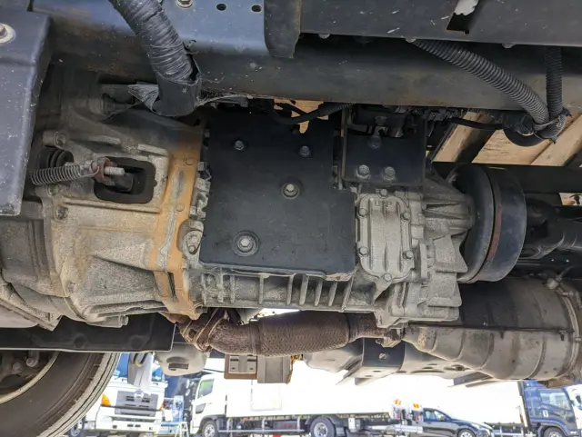 いすゞ エルフ TKG-NPR85AR(2WD)の写真23