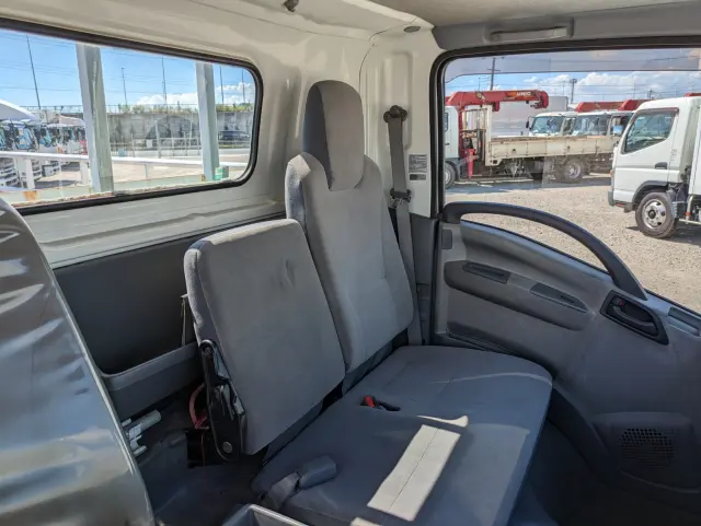 いすゞ エルフ TKG-NPR85AR(2WD)の写真30