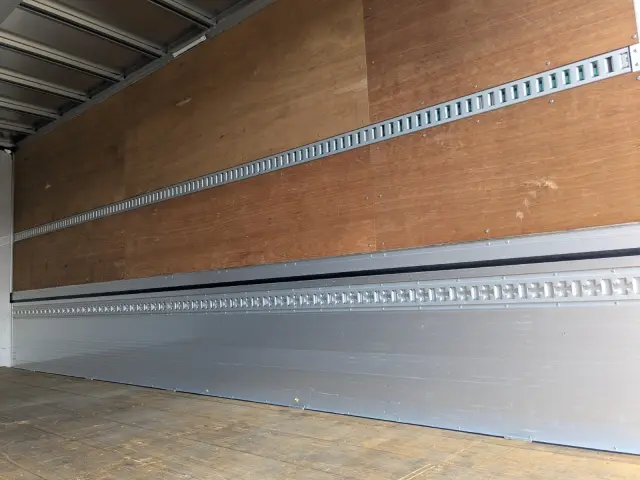 日野 レンジャー 2KG-FD2ABG(2WD)の写真13