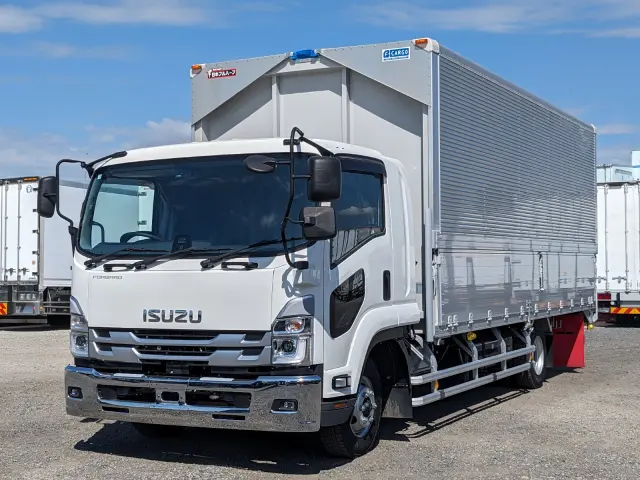 いすゞ フォワード 2RG-FRR90T2(2WD)の写真1