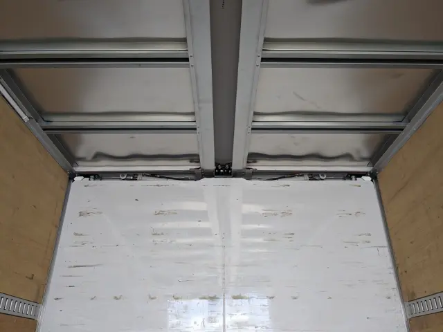 日野 レンジャー 2PG-FD2ABG(2WD)の写真18