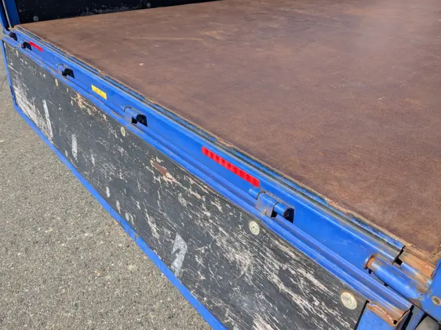 三菱 キャンター TPG-FEB80(2WD)の写真10