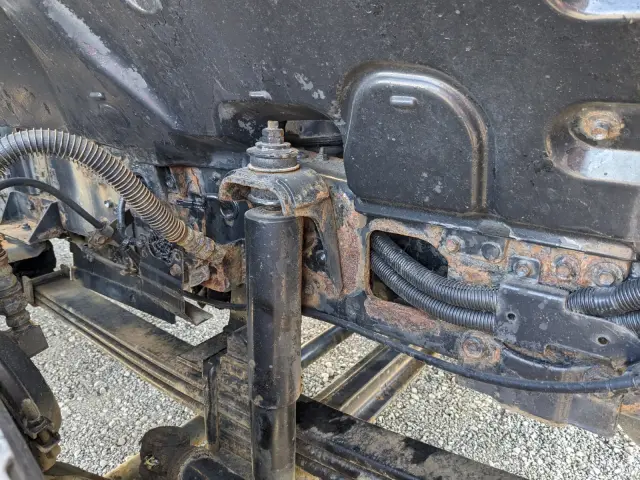 いすゞ ギガ QKG-CYZ77BM(6x4)の写真45