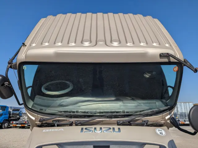 いすゞ ギガ QKG-CYZ77BM(6x4)の写真48